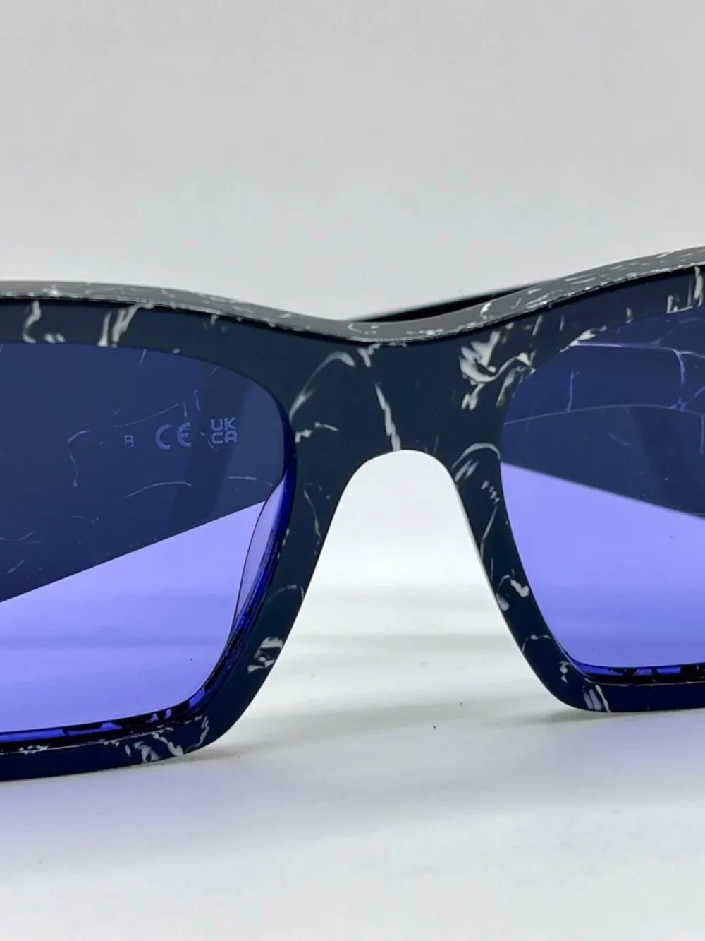 PRADA SPR 08Y Sunglasses Black Marble Violet Lens PR08YS 51-18 145 Authentic